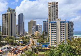 L5 Surfers Paradise Apartment
