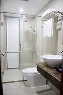 New Century Hotel Cau Giay