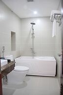 New Century Hotel Cau Giay