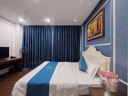 New Century Hotel Cau Giay
