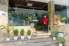 New Century Hotel Cau Giay