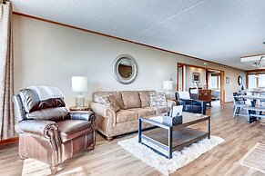 Spacious And Modern 2br Premier- The Pines- Kids Ski Free 2 Bedroom Co