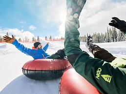 Updated 1br Premier  At Black Bear Lodge- Kids Ski Free 1 Bedroom Cond