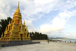 Aura Samui Best Beach Hotel