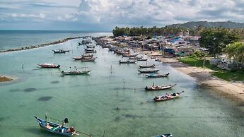Aura Samui Best Beach Hotel