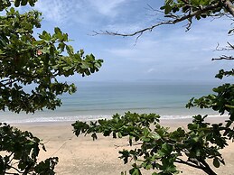 Koh Jum Delight Beach