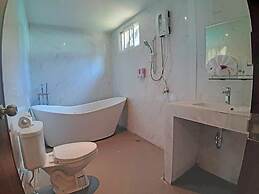 Koh Jum Delight Beach