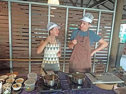 Koh Jum Delight Beach