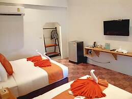 Koh Jum Delight Beach