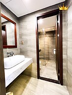 Kiwi Hotel & Apartments