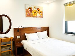 Kiwi Hotel & Apartments