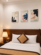 Kiwi Hotel & Apartments