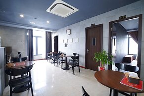 Kiwi Hotel & Apartments
