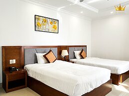 Kiwi Hotel & Apartments