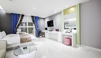Hanam 1st Business Hotel