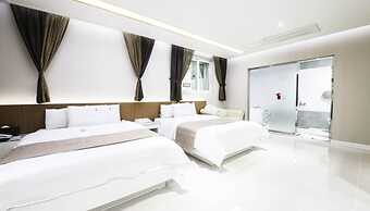 Hanam 1st Business Hotel