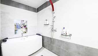 Hanam 1st Business Hotel