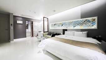Hanam 1st Business Hotel
