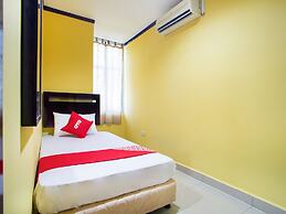 Super OYO 1219 Hotel Bbk