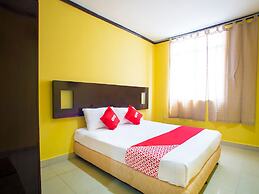 Super OYO 1219 Hotel Bbk