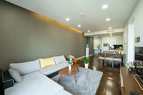 Bayhomes Lancaster Serviced Apartment