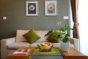 Bayhomes Lancaster Serviced Apartment