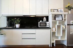 Bayhomes Lancaster Serviced Apartment