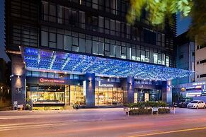 Bayhomes Lancaster Serviced Apartment