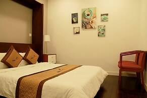 Bayhomes Lancaster Serviced Apartment