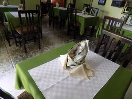 Cielo Country Inn