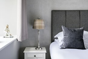 The Lodge Rooms @ Carus Green