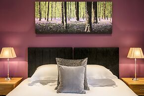 The Lodge Rooms @ Carus Green