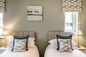 The Townhouses @ Carus Green