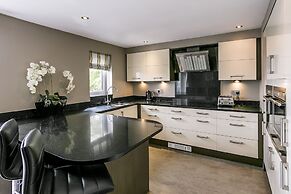 The Townhouses @ Carus Green