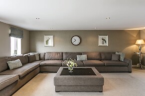 The Townhouses @ Carus Green