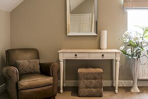 The Townhouses @ Carus Green