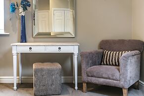 The Townhouses @ Carus Green