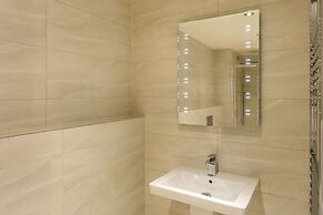 The Townhouses @ Carus Green