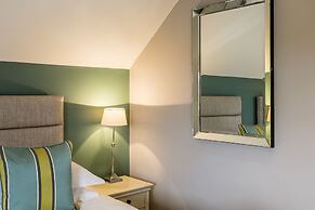 The Townhouses @ Carus Green