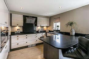 The Townhouses @ Carus Green