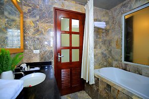 The Art - Xuan Hoa Hotel & Apartments