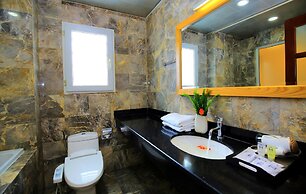 The Art - Xuan Hoa Hotel & Apartments