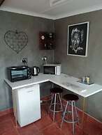 Fountain Baths Guest Cottages