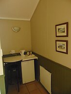 Fountain Baths Guest Cottages