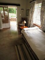 Fountain Baths Guest Cottages