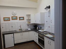 Fountain Baths Guest Cottages