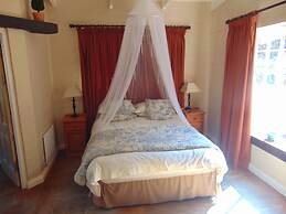 Fountain Baths Guest Cottages