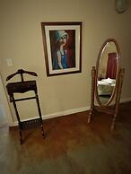 Fountain Baths Guest Cottages