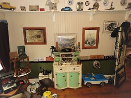 Fountain Baths Guest Cottages