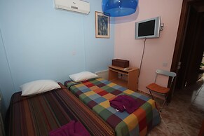 2 Bedroom House near Tombs of the Kings